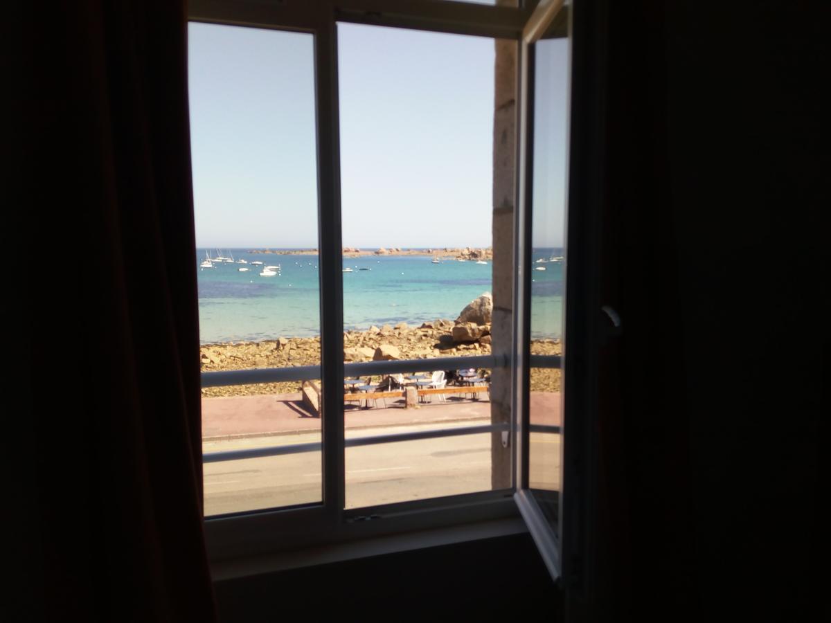 Grand Hotel De Port Blanc Penvénan Екстериор снимка