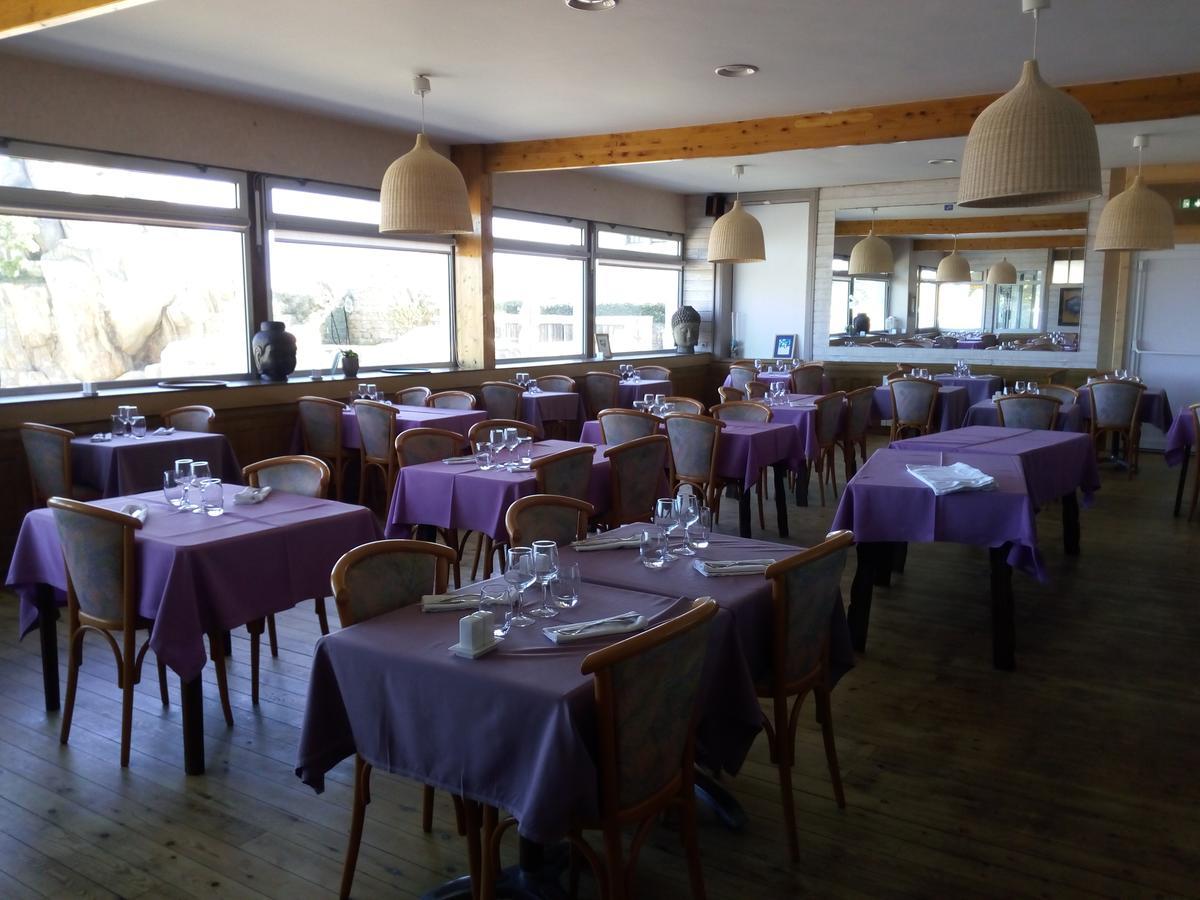 Grand Hotel De Port Blanc Penvénan Екстериор снимка