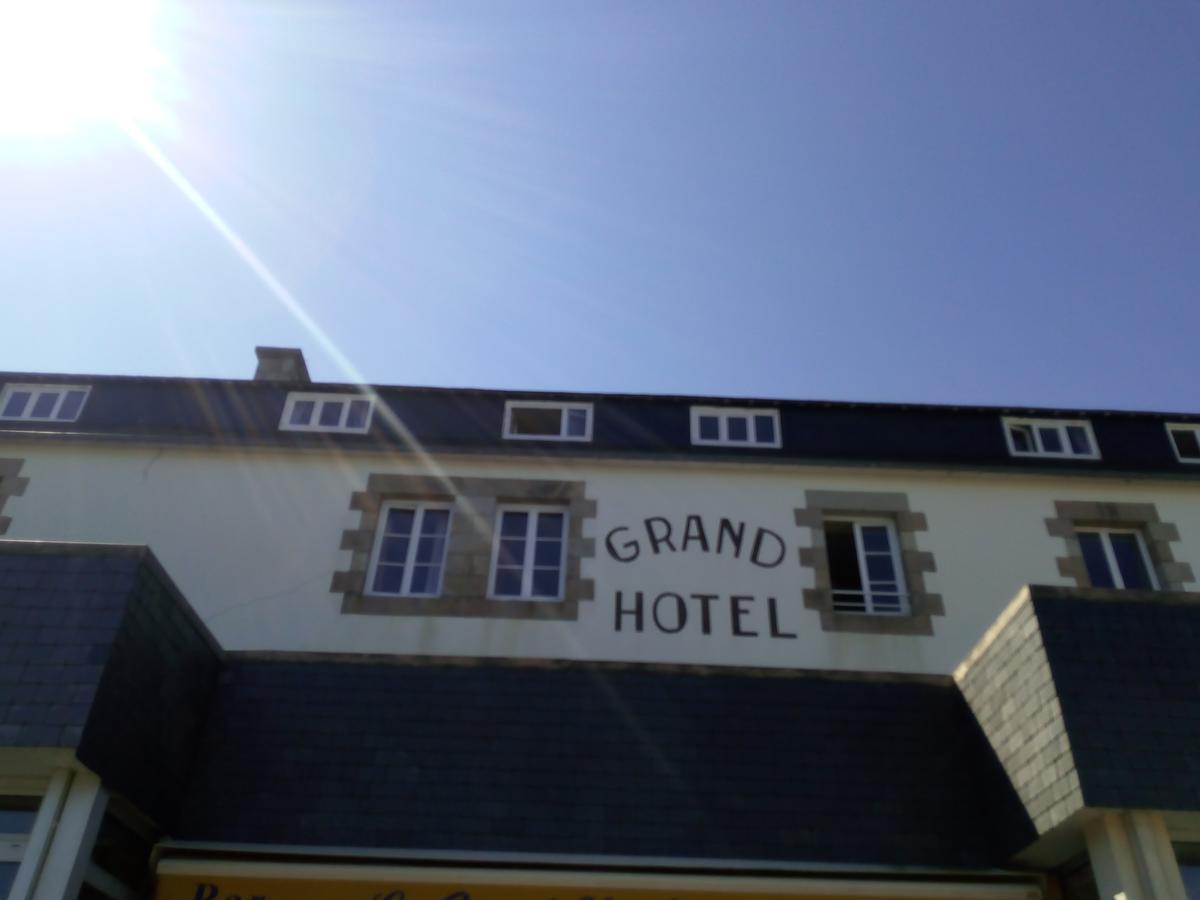 Grand Hotel De Port Blanc Penvénan Екстериор снимка