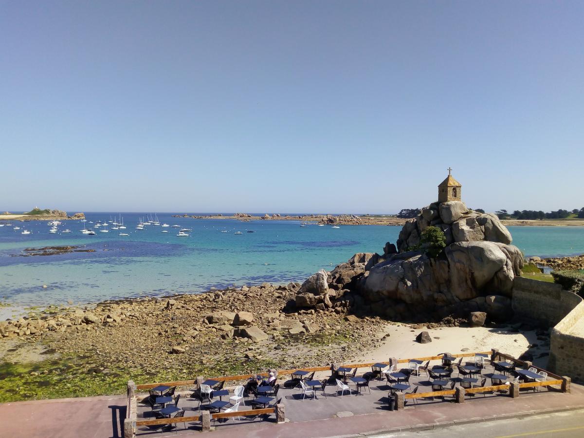 Grand Hotel De Port Blanc Penvénan Екстериор снимка